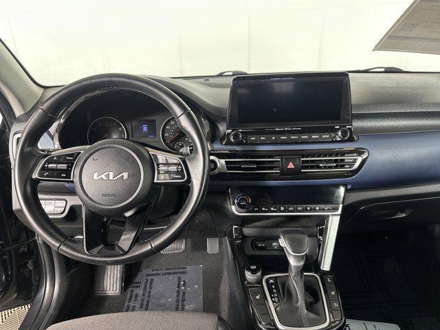 used 2023 Kia Seltos car, priced at $22,920