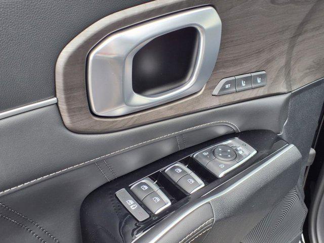 new 2025 Kia Sorento car, priced at $46,165