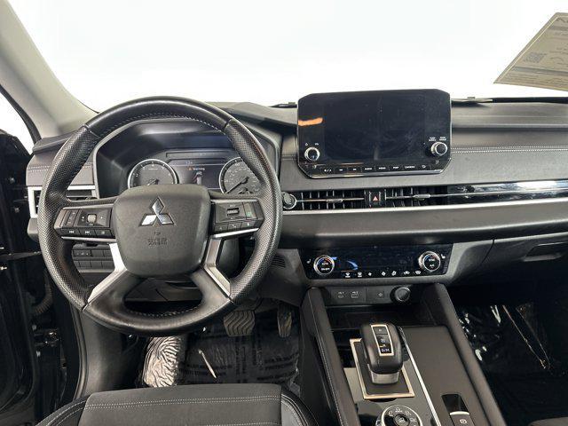 used 2024 Mitsubishi Outlander car, priced at $23,362