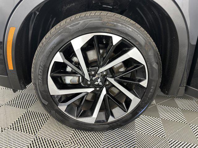 used 2024 Mitsubishi Outlander car, priced at $23,362