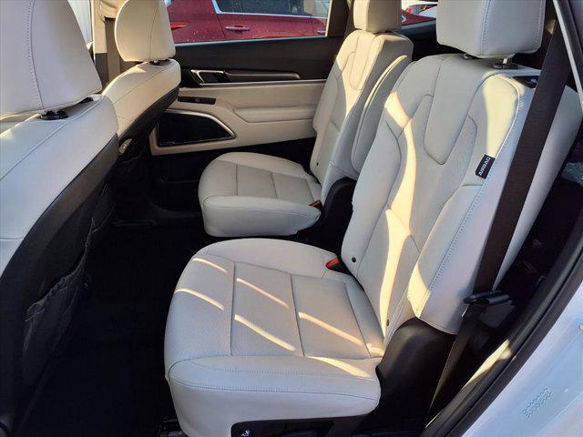 new 2025 Kia Telluride car, priced at $42,318