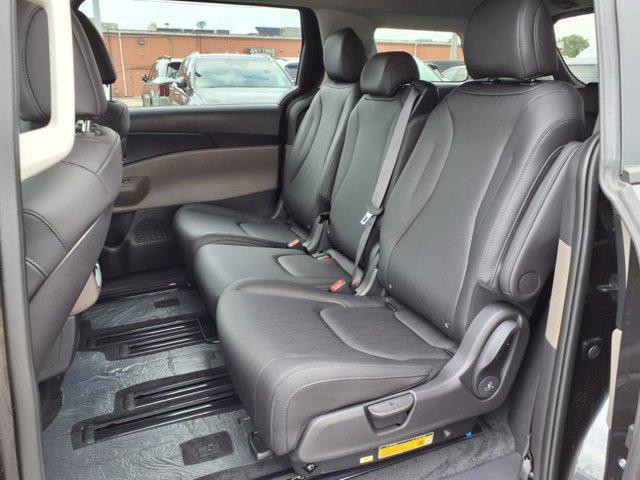 new 2026 Kia Carnival car, priced at $39,502