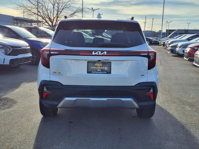new 2025 Kia Seltos car, priced at $27,696