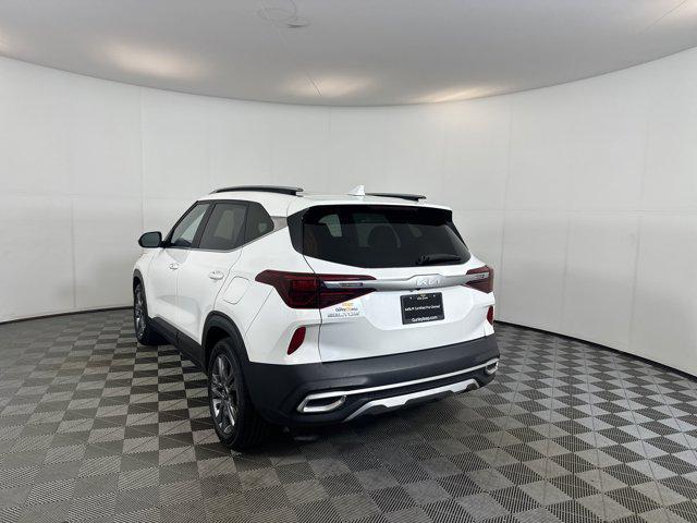 used 2023 Kia Seltos car, priced at $21,334