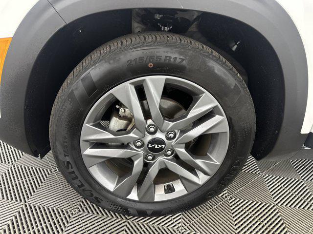 used 2023 Kia Seltos car, priced at $21,334