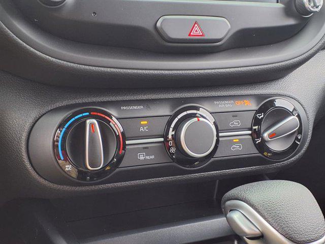 new 2025 Kia Soul car, priced at $22,007