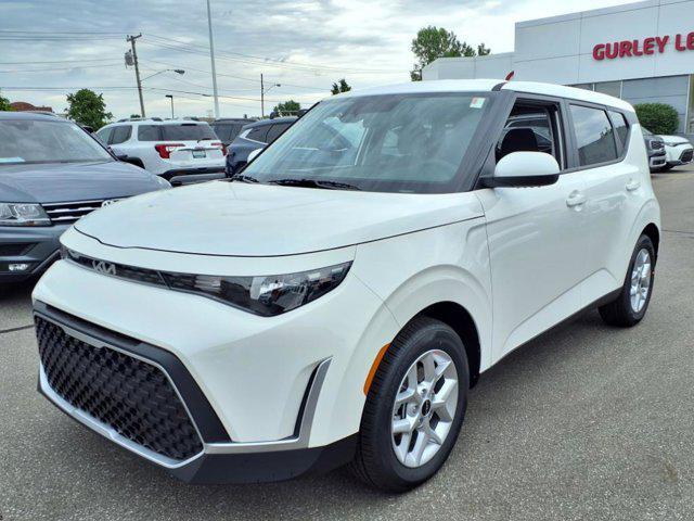 new 2025 Kia Soul car, priced at $22,007