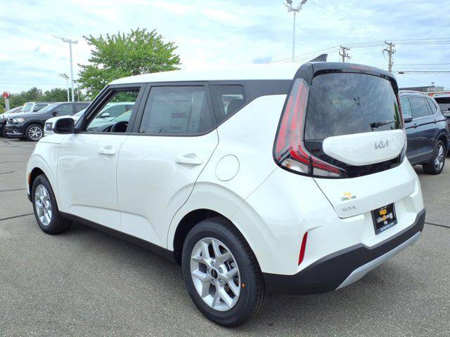 new 2025 Kia Soul car, priced at $22,007