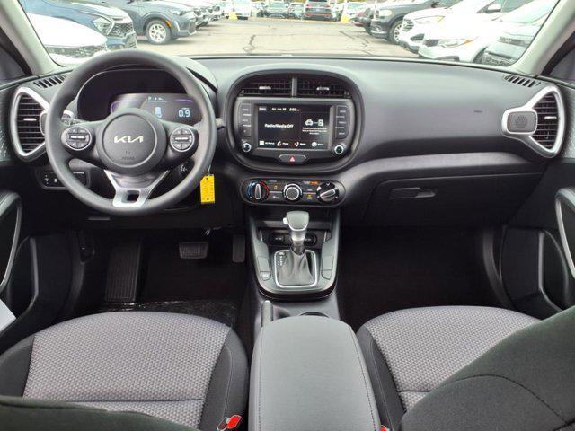 new 2025 Kia Soul car, priced at $22,007