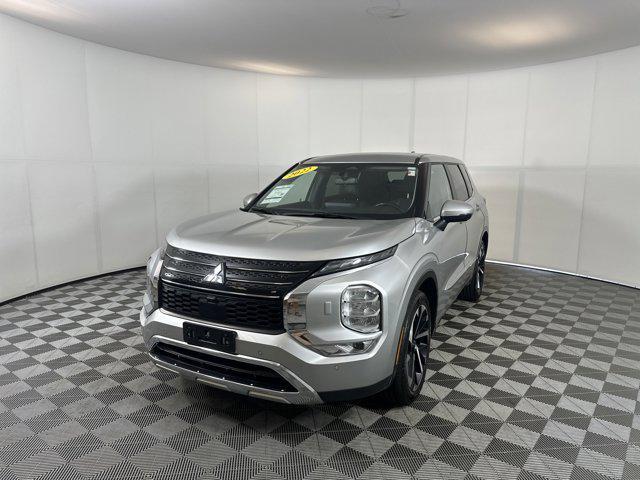 used 2022 Mitsubishi Outlander car, priced at $23,019