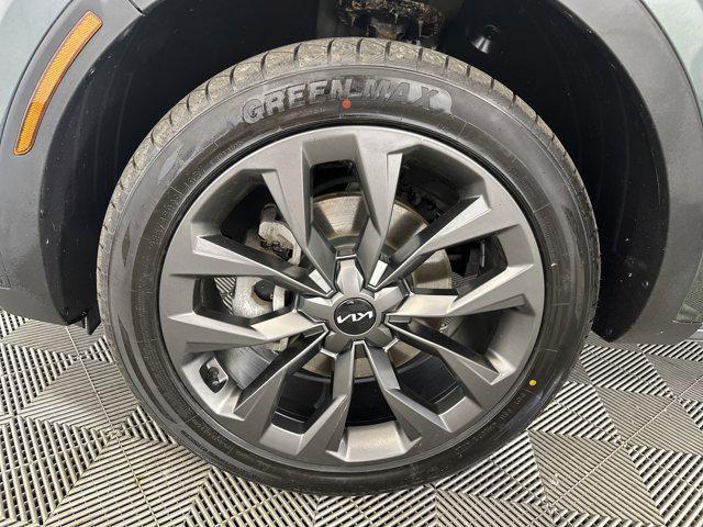 used 2022 Kia Sorento car, priced at $34,492