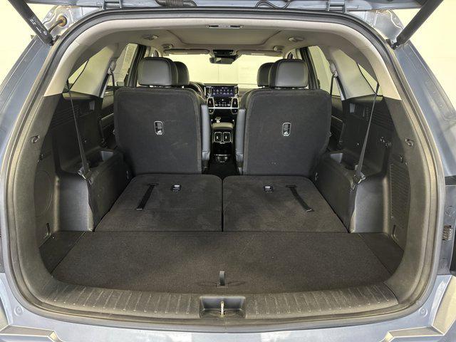 used 2021 Kia Sorento car, priced at $28,429