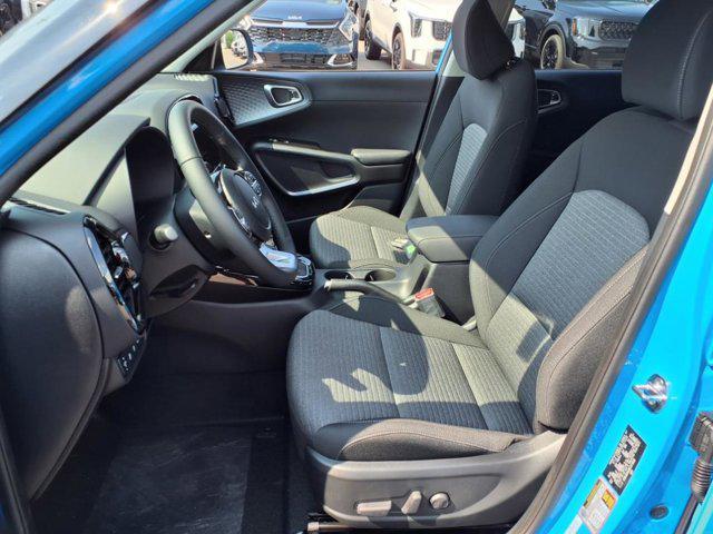 new 2025 Kia Soul car, priced at $25,342