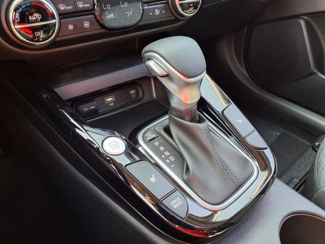 new 2025 Kia Soul car, priced at $25,342