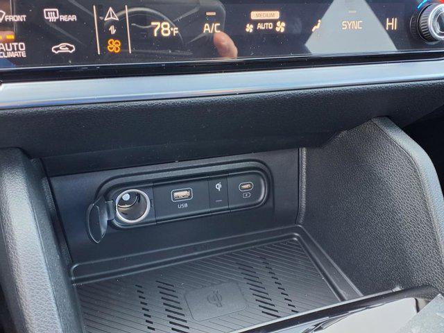 new 2025 Kia Sportage car, priced at $34,649