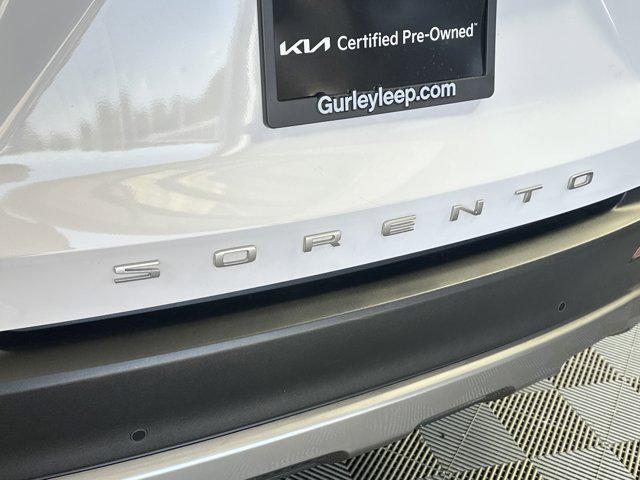 used 2022 Kia Sorento car, priced at $29,602