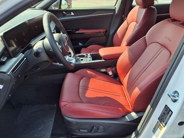 new 2026 Kia K5 car, priced at $33,532