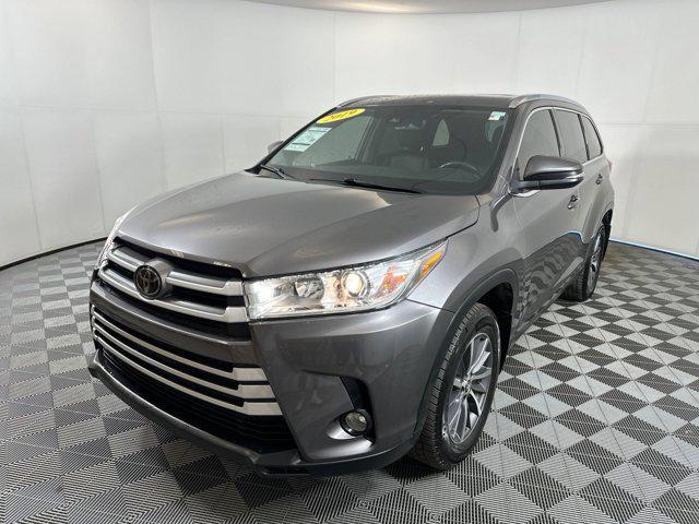 used 2019 Toyota Highlander car, priced at $24,611