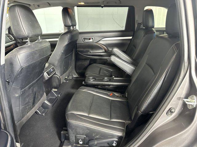 used 2019 Toyota Highlander car, priced at $24,611