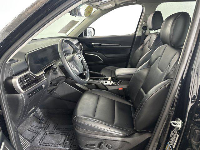 used 2024 Kia Telluride car, priced at $36,406