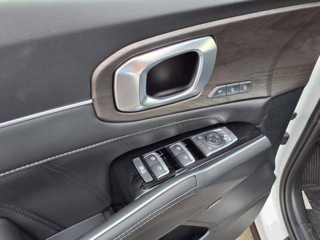 new 2025 Kia Sorento car, priced at $46,624
