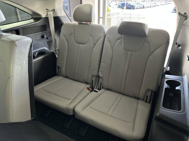 used 2023 Kia Sorento car, priced at $30,241