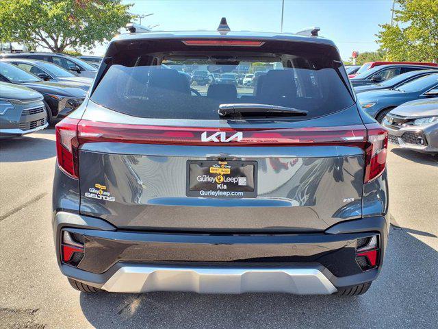new 2026 Kia Seltos car, priced at $30,045