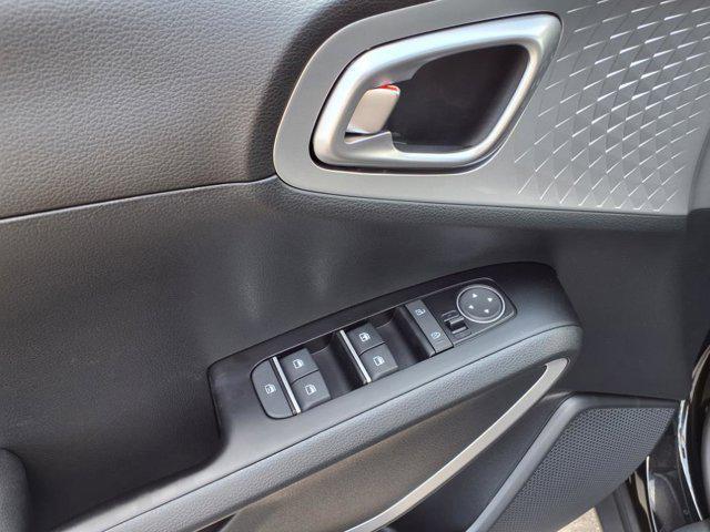 new 2025 Kia Soul car, priced at $22,007