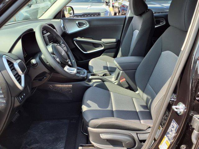 new 2025 Kia Soul car, priced at $22,007