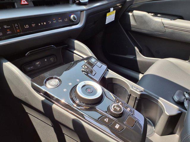new 2025 Kia Sportage Hybrid car, priced at $34,176