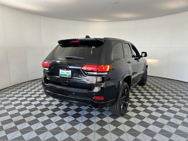 used 2017 Jeep Grand Cherokee car, priced at $15,435