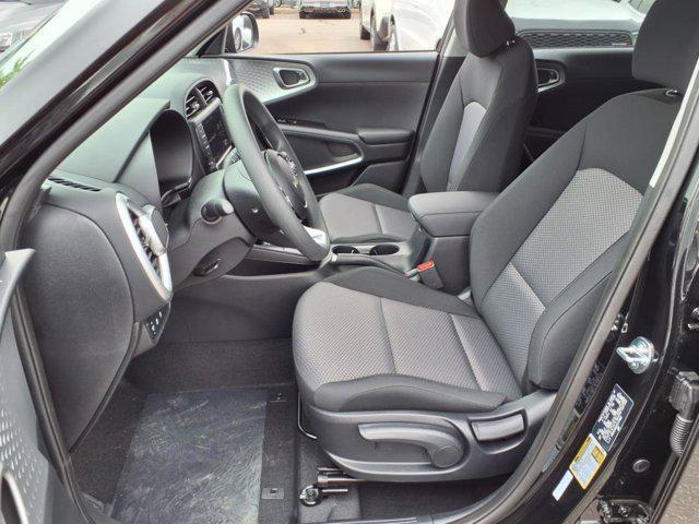 new 2025 Kia Soul car, priced at $22,007
