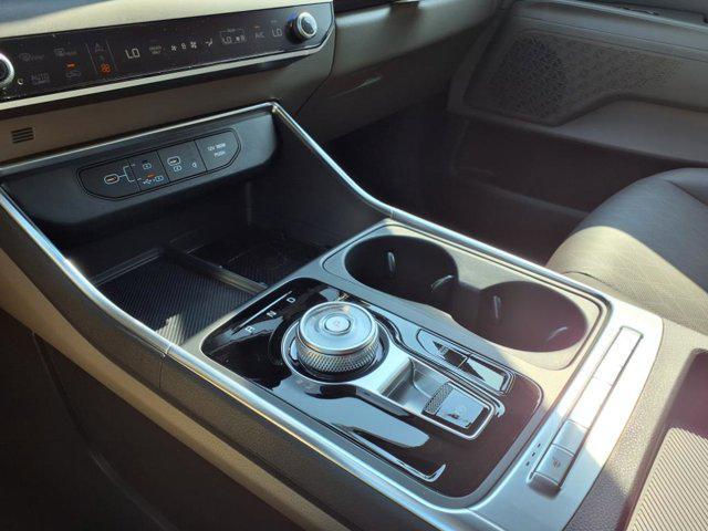 new 2026 Kia Carnival Hybrid car, priced at $44,467