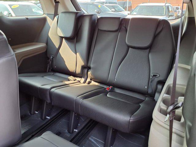 new 2026 Kia Carnival Hybrid car, priced at $44,467