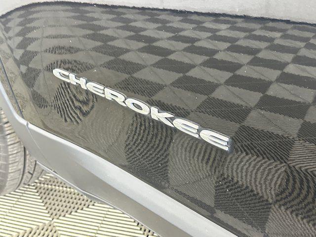 used 2018 Jeep Cherokee car, priced at $13,340