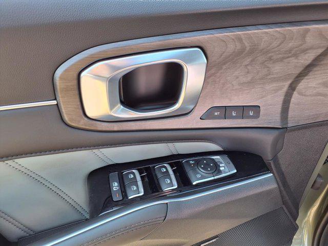 new 2025 Kia Sorento car, priced at $46,440