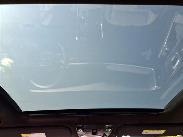 new 2025 Kia Sorento car, priced at $46,440