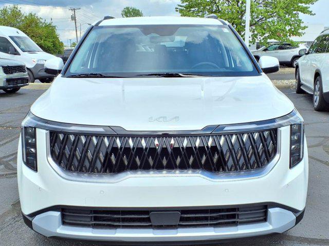 new 2025 Kia Carnival car, priced at $41,910