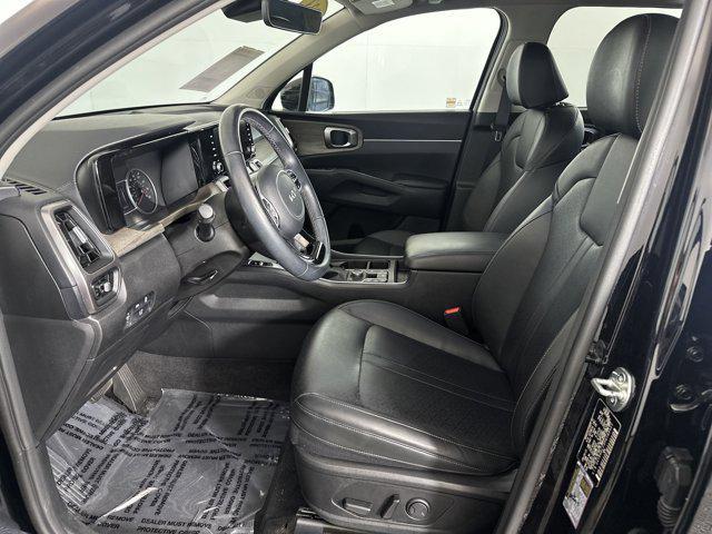 used 2023 Kia Sorento car, priced at $31,838