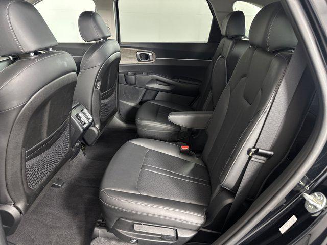 used 2023 Kia Sorento car, priced at $31,838