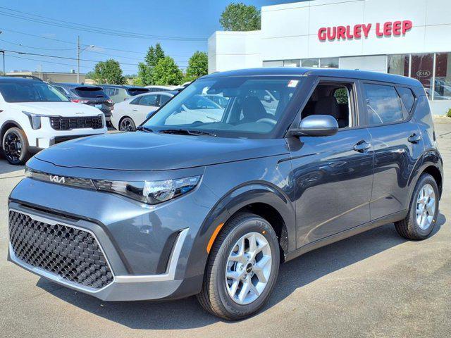 new 2025 Kia Soul car, priced at $21,686