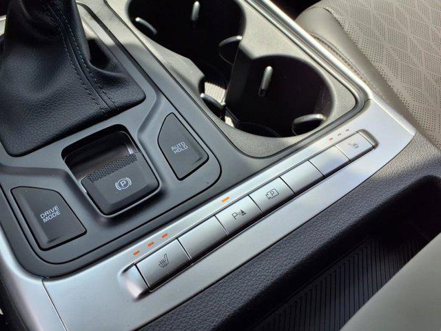 new 2025 Kia Carnival car, priced at $39,317