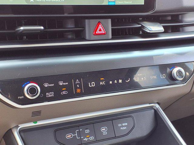 new 2025 Kia Carnival car, priced at $39,317