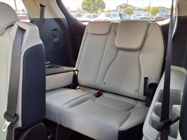 new 2026 Kia Carnival Hybrid car, priced at $44,443