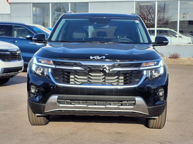new 2025 Kia Seltos car, priced at $30,099