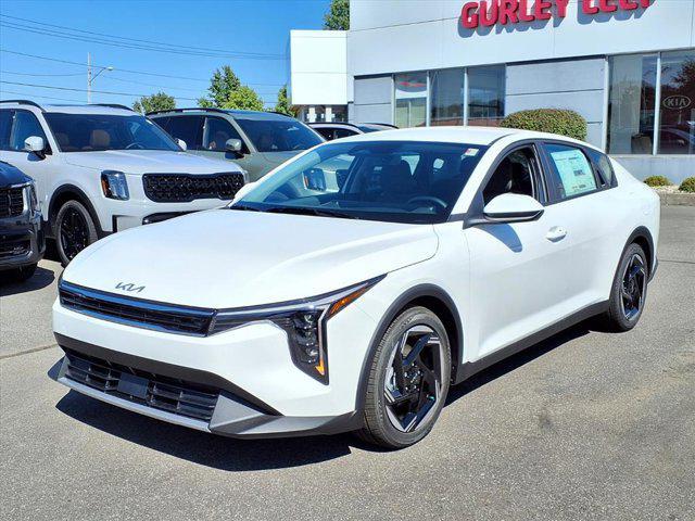 new 2025 Kia K4 car, priced at $25,052