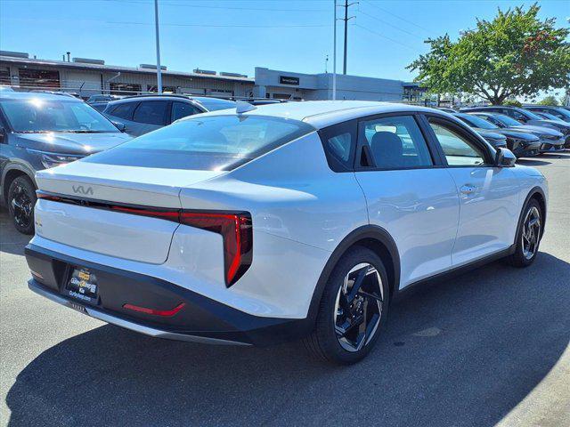 new 2025 Kia K4 car, priced at $25,052