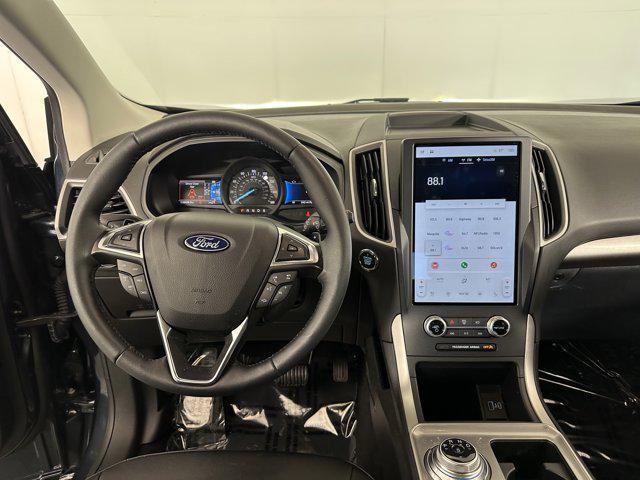 used 2024 Ford Edge car, priced at $28,709