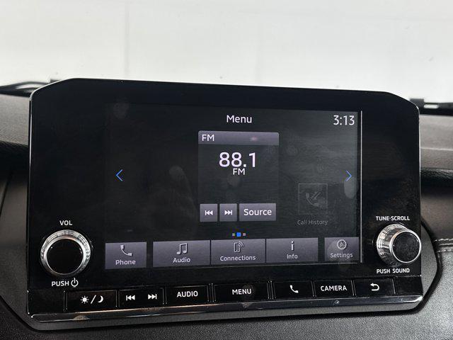used 2022 Mitsubishi Outlander car, priced at $24,584