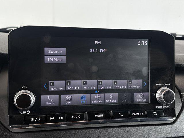 used 2022 Mitsubishi Outlander car, priced at $24,584
